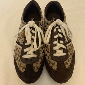 Coach tennis shoes. Woman’s size 7